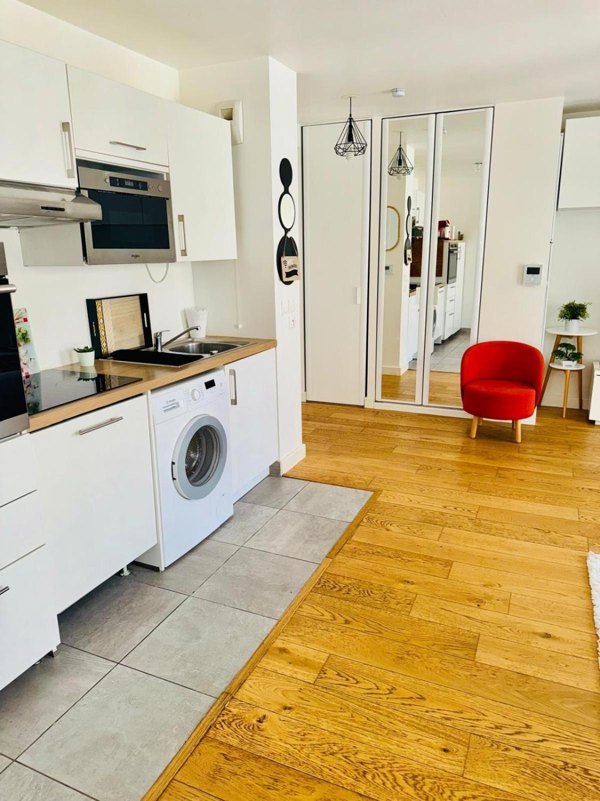 Cosy - Parking Souterrain - Calme & Confort Aux Portes De Paris Apartment