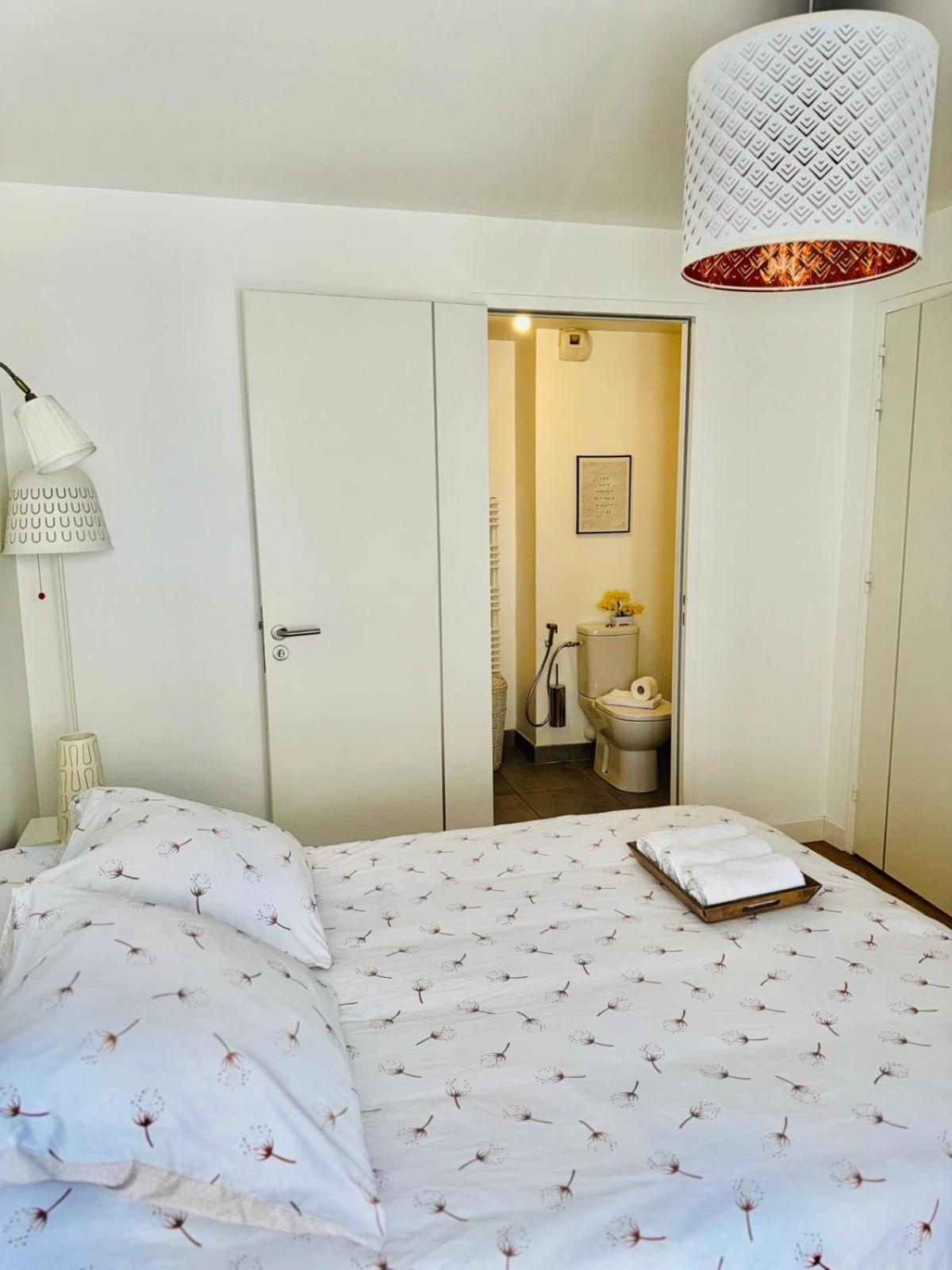 Apartment Cosy - Au Centre - Confort - Proche De Paris- Parking Prive Gratuit - Wifi