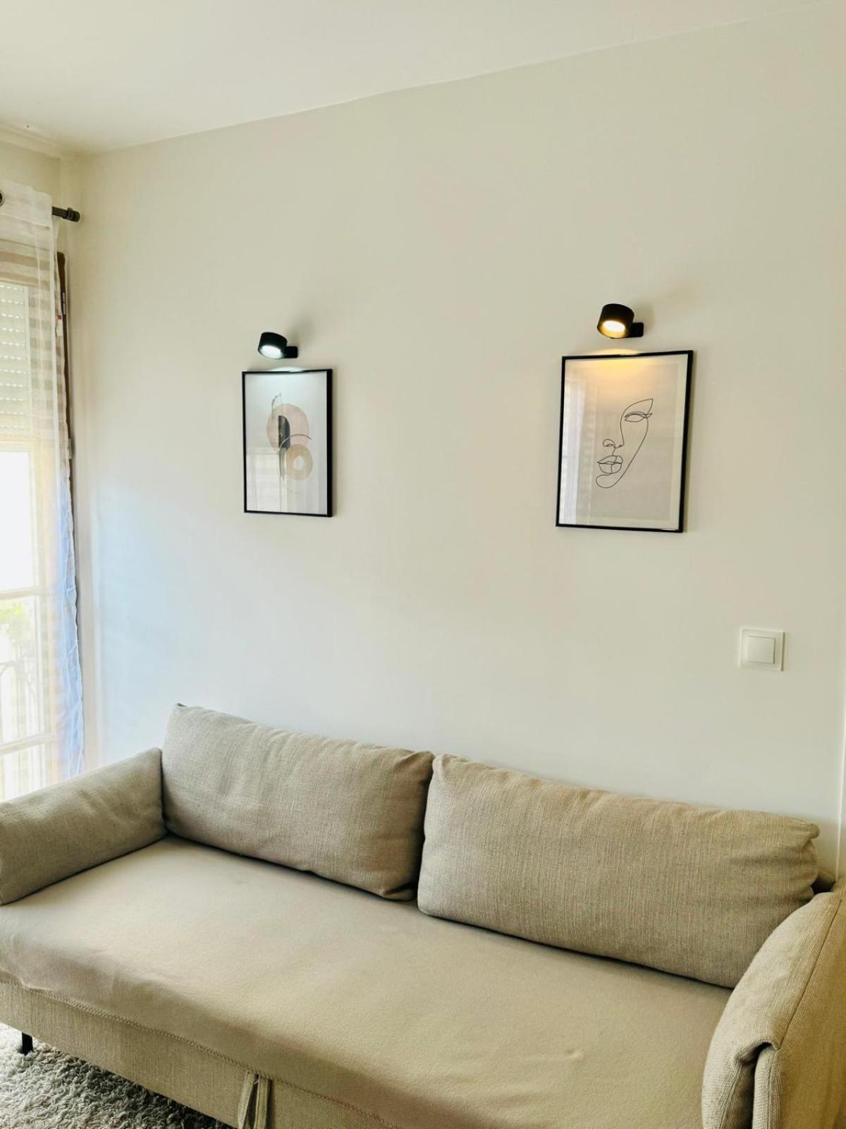 Cosy - Au Centre - Confort - Proche De Paris- Parking Prive Gratuit - Wifi Apartment *