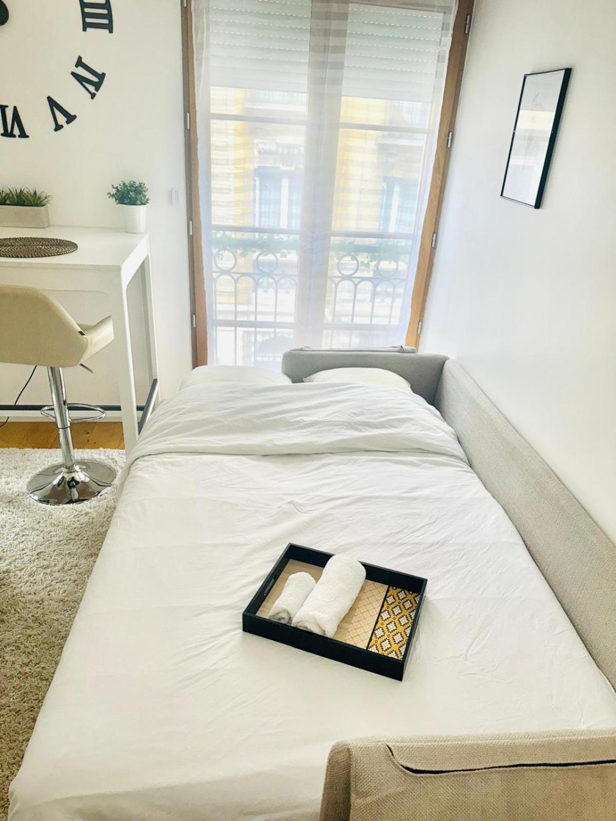 Cosy - Au Centre - Confort - Proche De Paris- Parking Prive Gratuit - Wifi Apartment